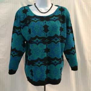 Women’s sweater Blue and green size medium